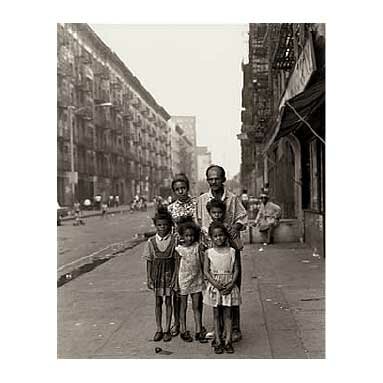 Buce Davidson: EAST 100TH STREET, HARLEM, NEW YORK
