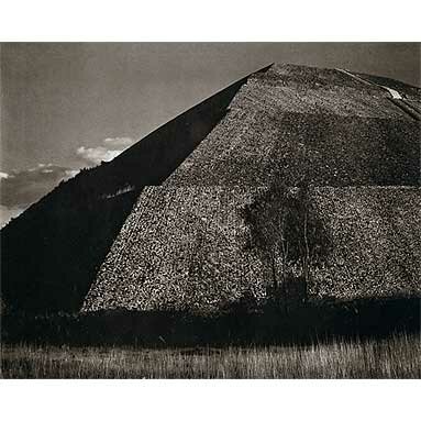 Edward Weston: Piramide del Sol, Mexico, 1923