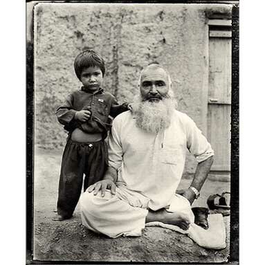 Fazal Sheikh: Sultan Skhinder and his son Spengar