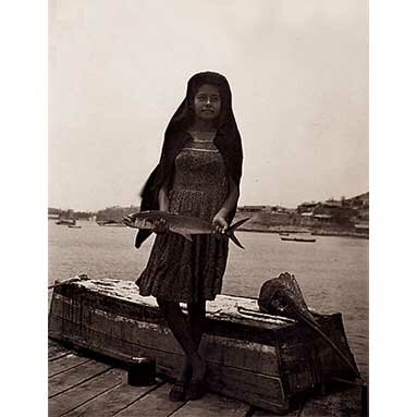 Manuel Alvarez Bravo: A Fish Called Sword, 1944
